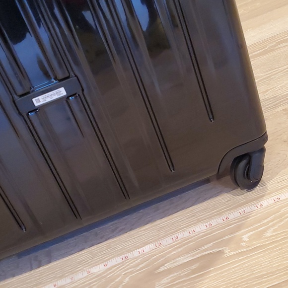 Tumi V3 Worldwide Trip Packing Case In Black Hardshell - Picture 13 of 15